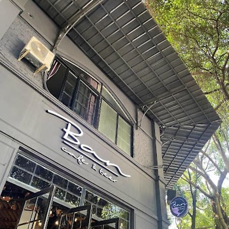Ban Urban House Hotel Buon Ma Thuot Kültér fotó